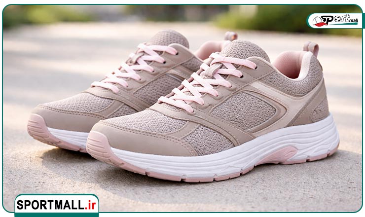 معیارهای اصلی در راهنمای انتخاب کفش پیاده روی برای فروشگاه ها